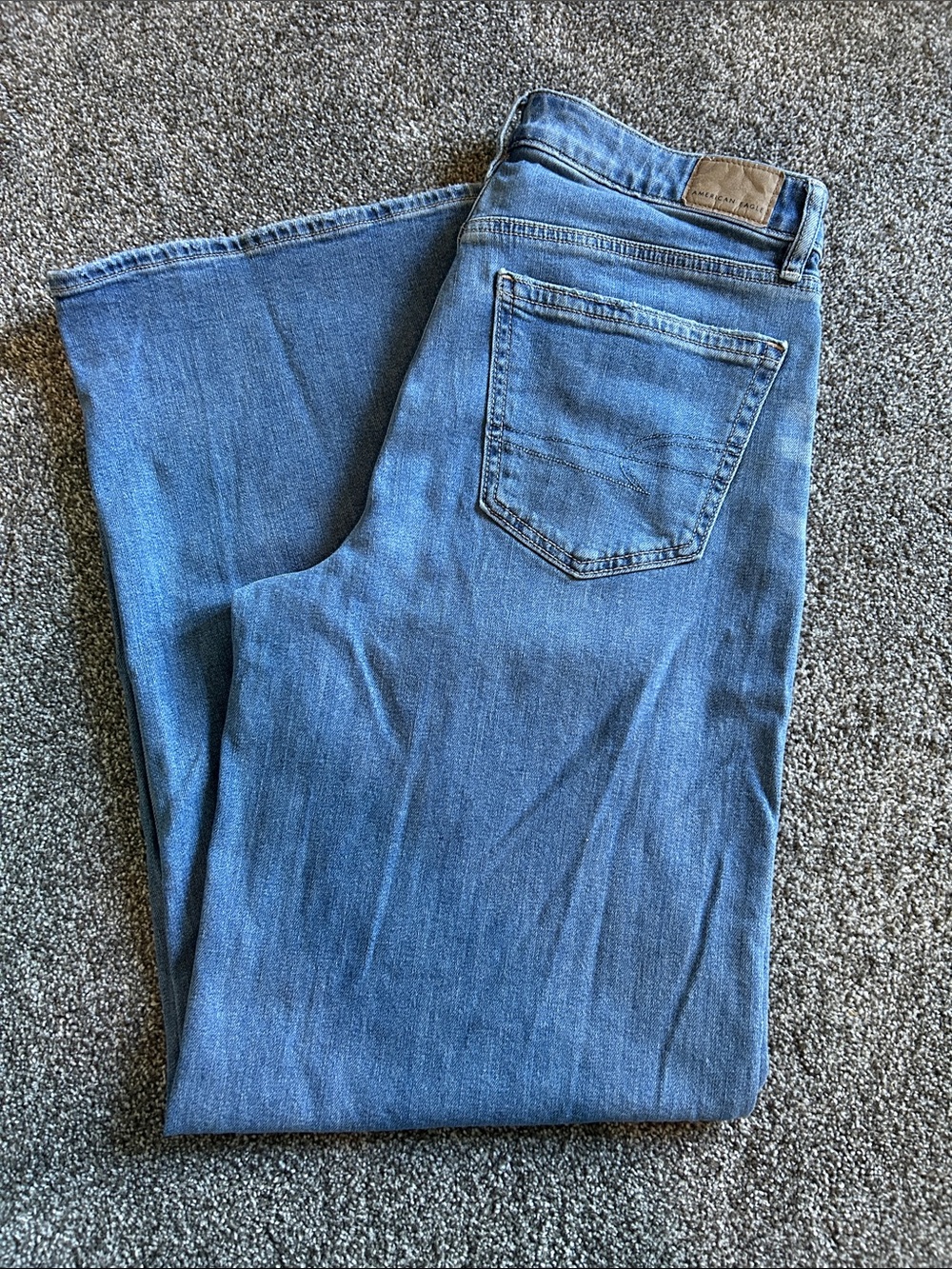 Women’s AE Super High-Waisted Baggy Wide-Leg Jean -6L